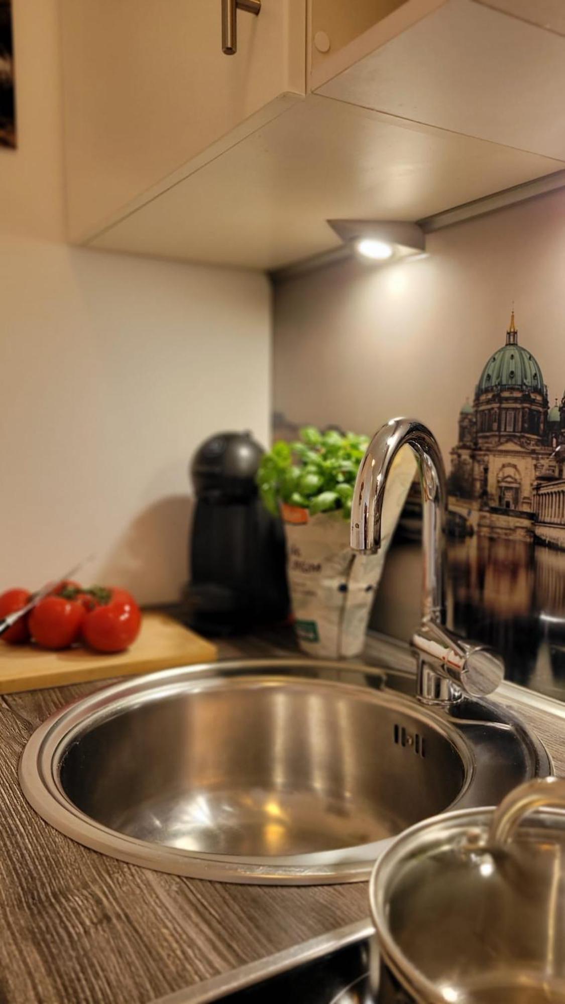Berlin-Oase - Schnuckelige Ferienwohnung An Der Grenze Zu Berlin Schönefeld Buitenkant foto